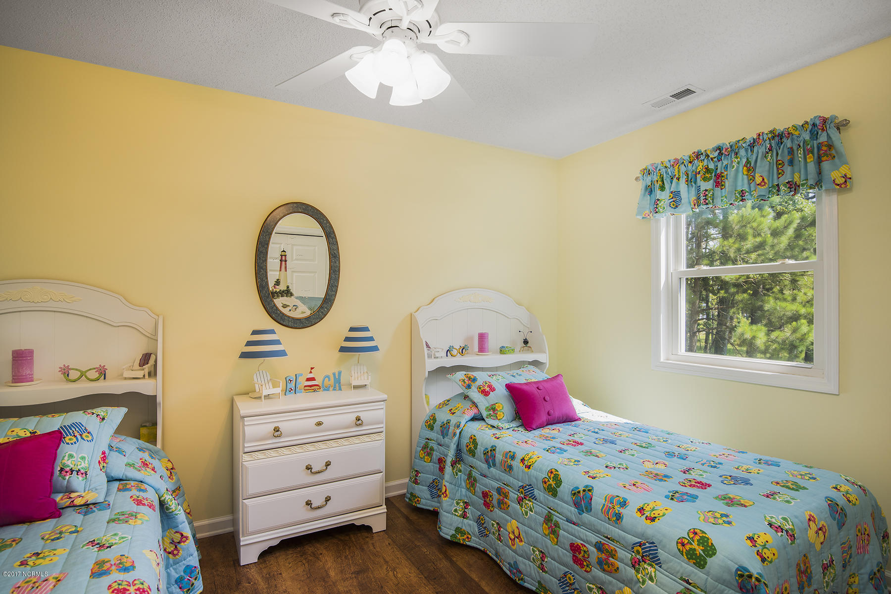 621 Becton Road Havelock, NC 28532 - Photo 16 of 43 Guest Bedroom