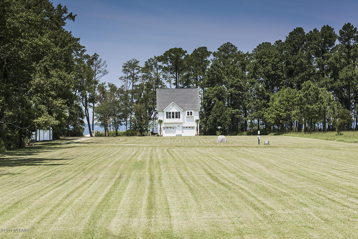 621 Becton Road Havelock, NC 28532 - Photo 26 of 43 Huge Yard