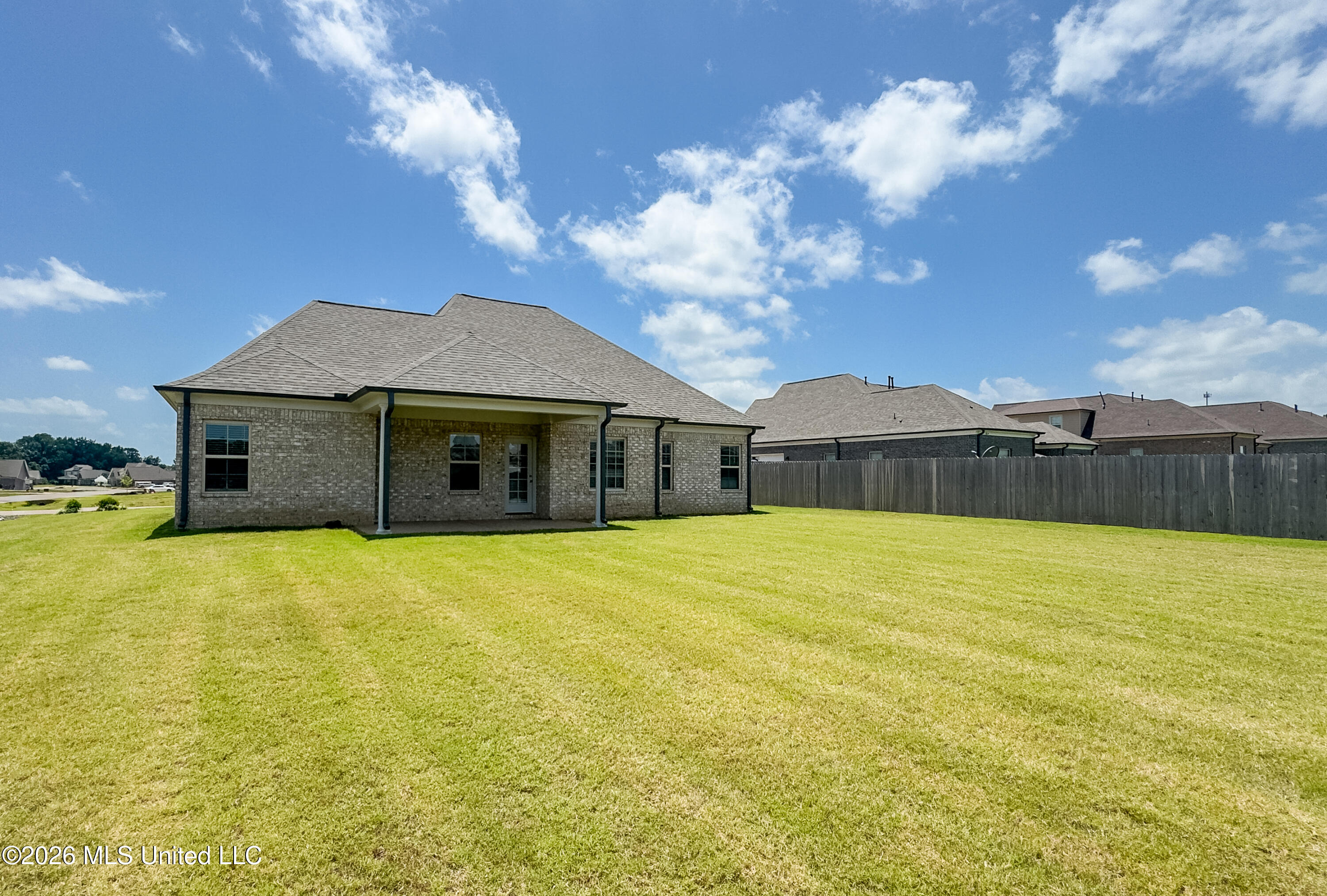 7722 Willow Way Hernando, MS 38632 - Photo 35 of 37 7722 Willow Way Exterior-6