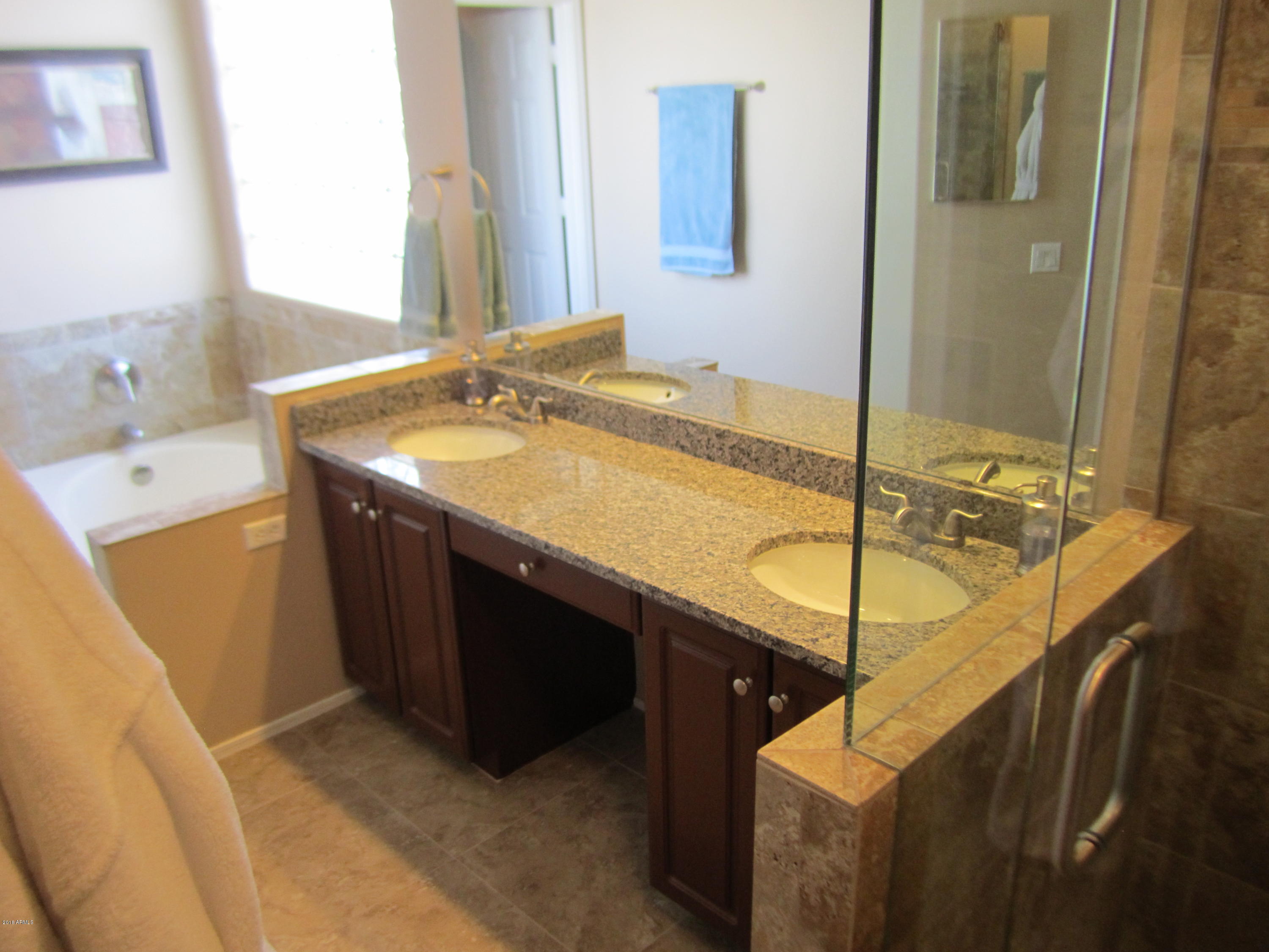 4637 East Frye Road Phoenix, AZ 85048 - Photo 17 of 46 IMG_2030