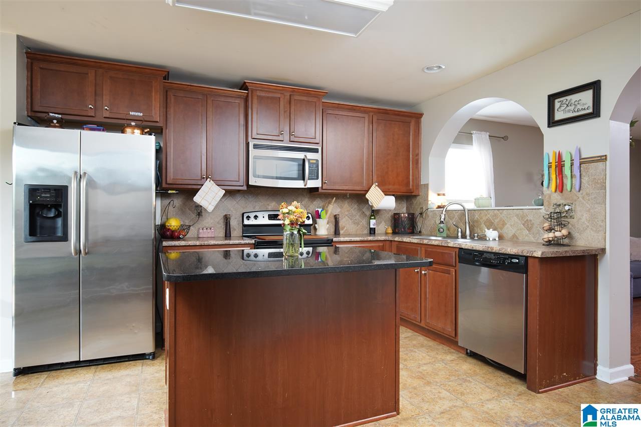 230 Briar Ridge Lane Odenville, AL 35120 - Photo 9 of 26