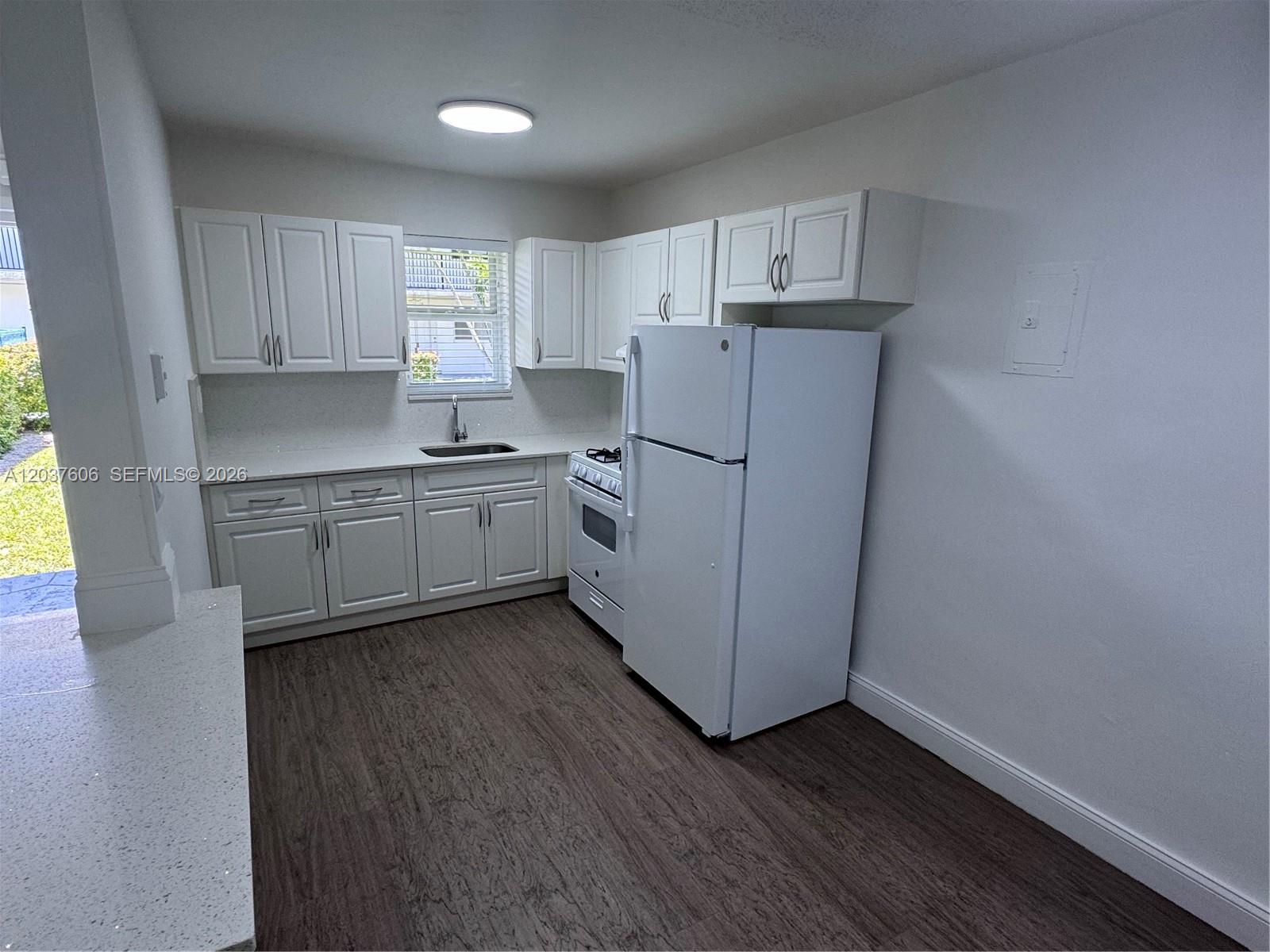 6705 Southwest 44th Street, Unit 2 Miami, FL 33155 - Photo 4 of 6