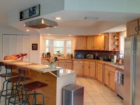 $5,000 | 3509 Port Charlotte Boulevard, Port Charlotte, FL 33952