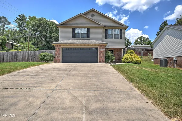 $2,495 | 1092 Aberlea Valley Circle, Unit 1, Piney Flats, TN 37686