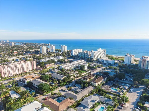 $2,400 | 3230 Northeast 13th Street, Unit 102, Pompano Beach, FL 33062