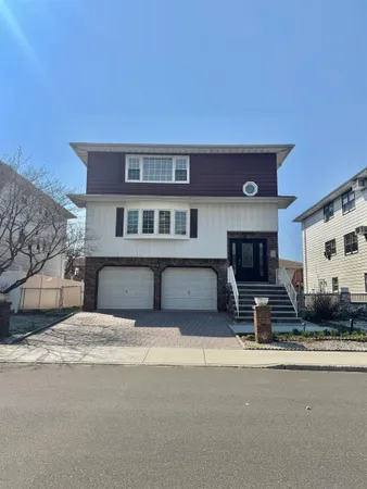 $4,000 | 295 Paulanne Terrace, Unit 1, Secaucus, NJ 07094