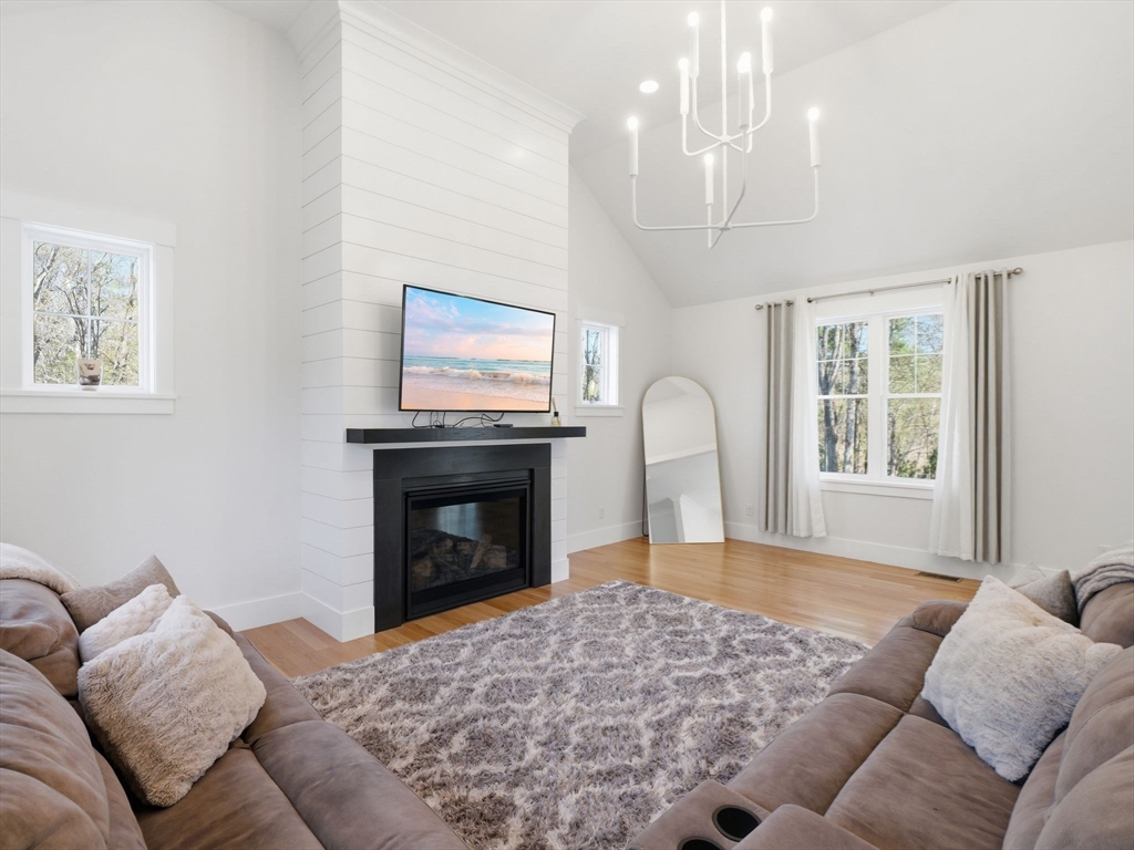 1 Smith Road Sutton, MA 01590 - Photo 9 of 42