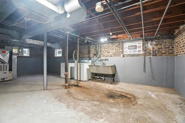 a car parked in front of a house