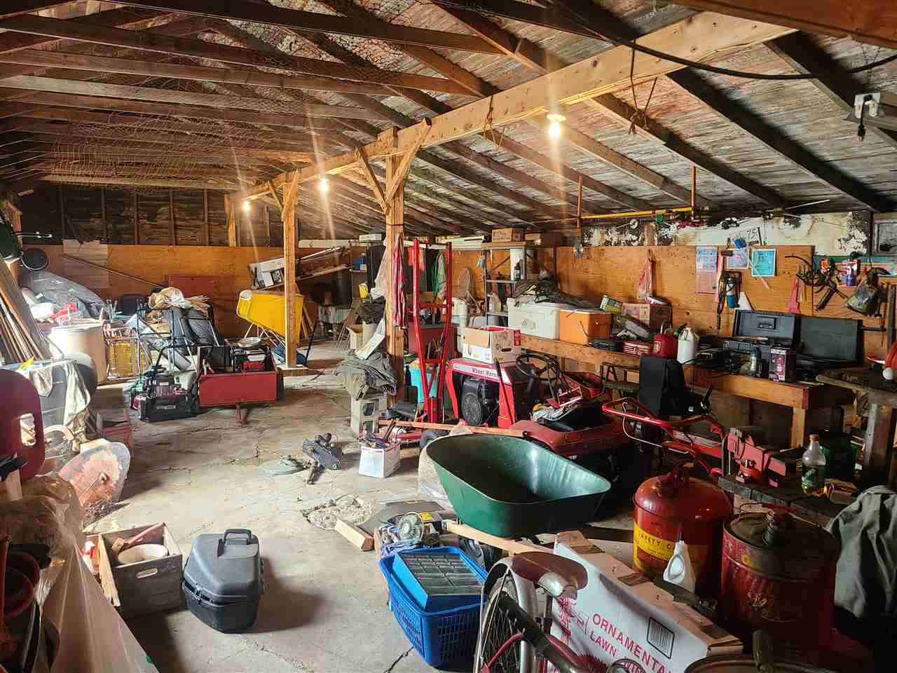 6493 Coldwater Road Flushing, MI 48433 - Photo 15 of 60 50021837-14.JPG