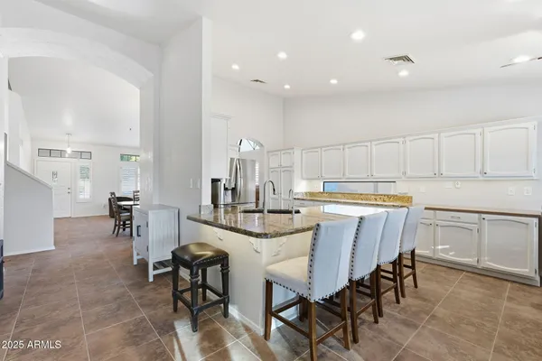 $689,999 | 1533 North Sinova, Mesa, AZ 85205