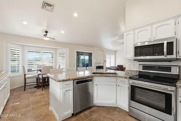 $699,900 | 1533 North Sinova, Mesa, AZ 85205