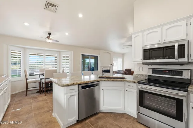 $729,000 | 1533 North Sinova, Mesa, AZ 85205