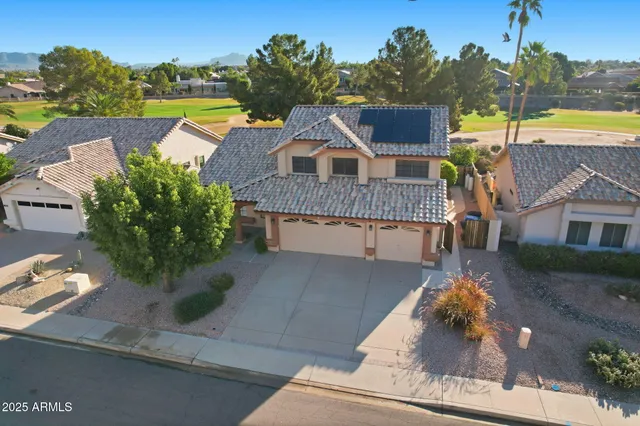 $729,000 | 1533 North Sinova, Mesa, AZ 85205