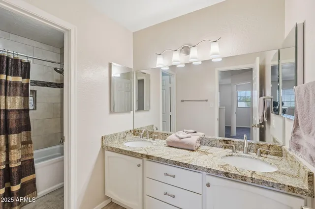 $729,000 | 1533 North Sinova, Mesa, AZ 85205