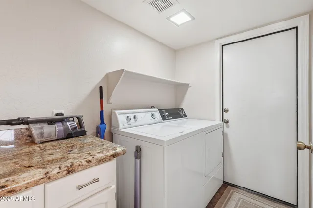 $729,000 | 1533 North Sinova, Mesa, AZ 85205