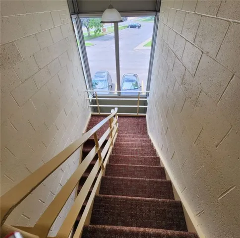 $1,800 | 2450 East Avenue, Unit F, Brighton, NY 14610