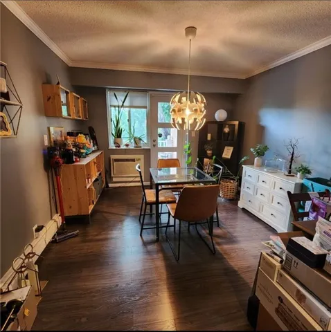 $1,800 | 2450 East Avenue, Unit F, Brighton, NY 14610