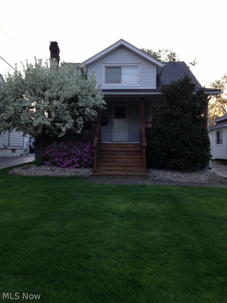 1266 Lander Road Cleveland, OH 44124 - Photo 1 of 9