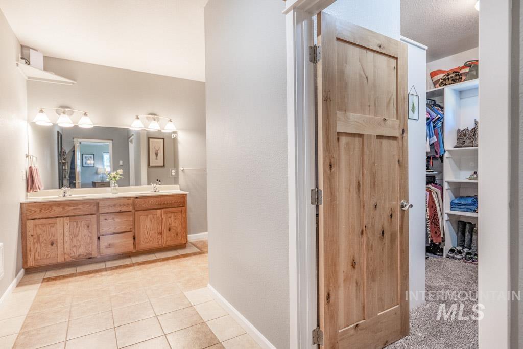 1049 Libey Road Viola, ID 83872 - Photo 15 of 43