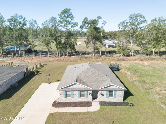 $231,000 | 94 Kings Crossing Drive, Lucedale, MS 39452