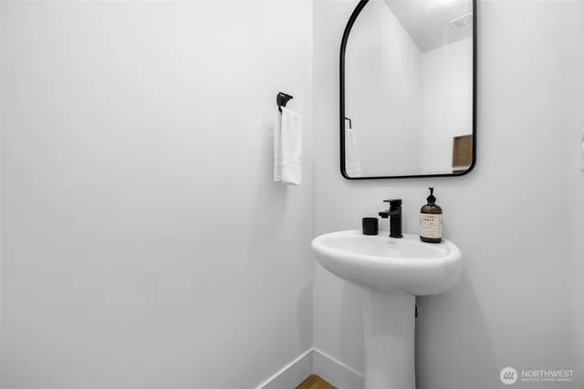 $869,000 | 25716 99th Avenue East, Graham, WA 98338