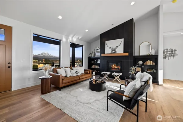 $869,000 | 25716 99th Avenue East, Graham, WA 98338