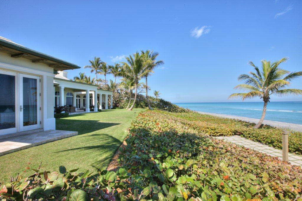 239 South Beach Road Hobe Sound, FL 33455 - Photo 4 of 26 Back view 31