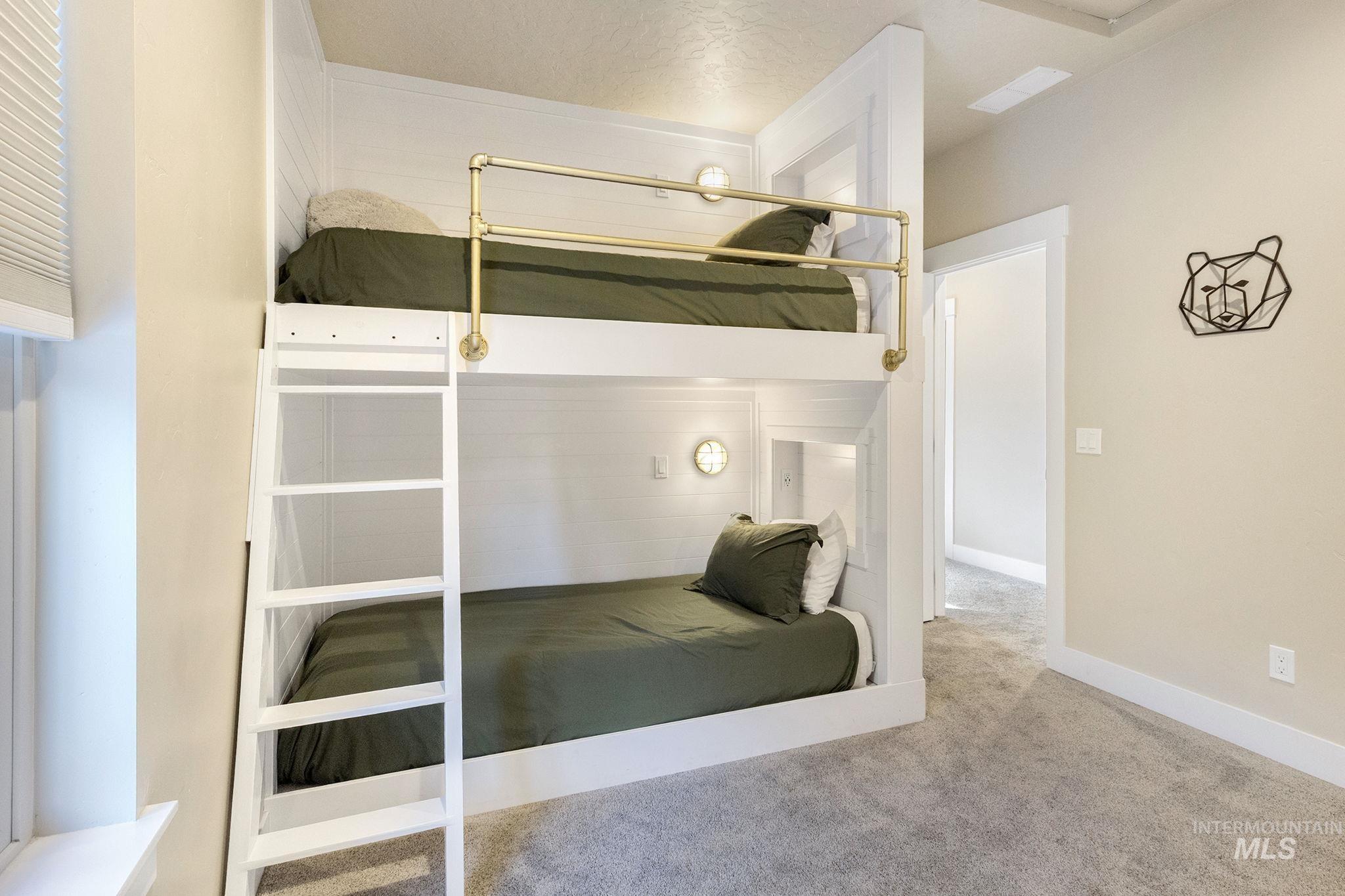 127 Jacks Loop Donnelly, ID 83615 - Photo 27 of 46 Bedroom with carpet floors and baseboards