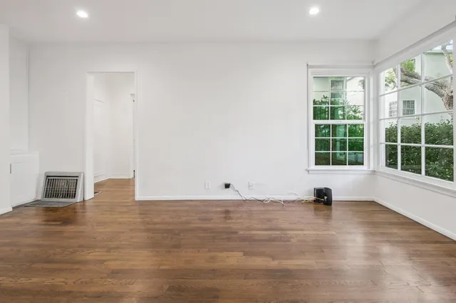 $3,125 | 1032 19th Street, Unit 2, Santa Monica, CA 90403