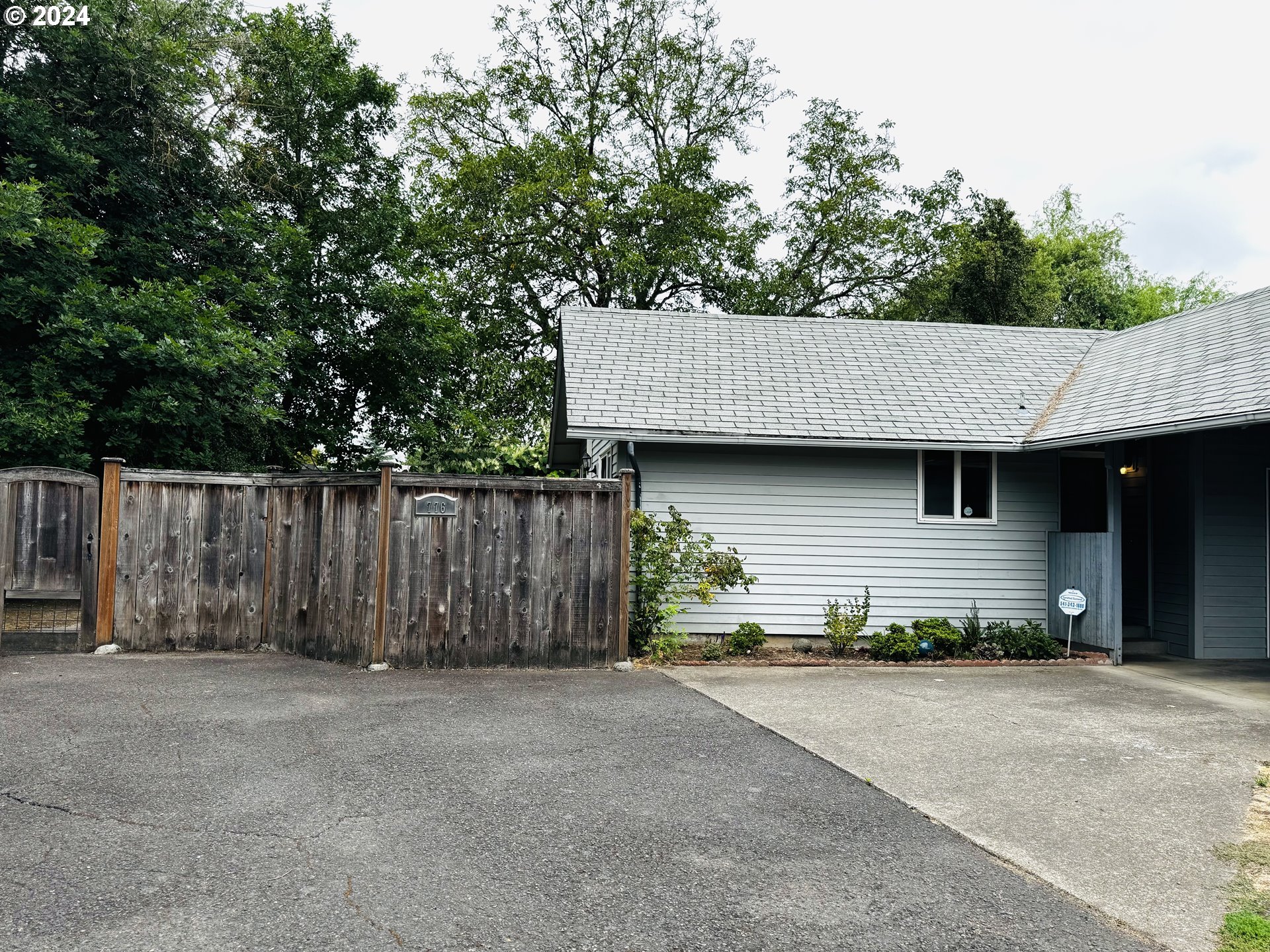 776 North Bertelsen Road Eugene, OR 97402 - Photo 2 of 32 Gallery Image 2