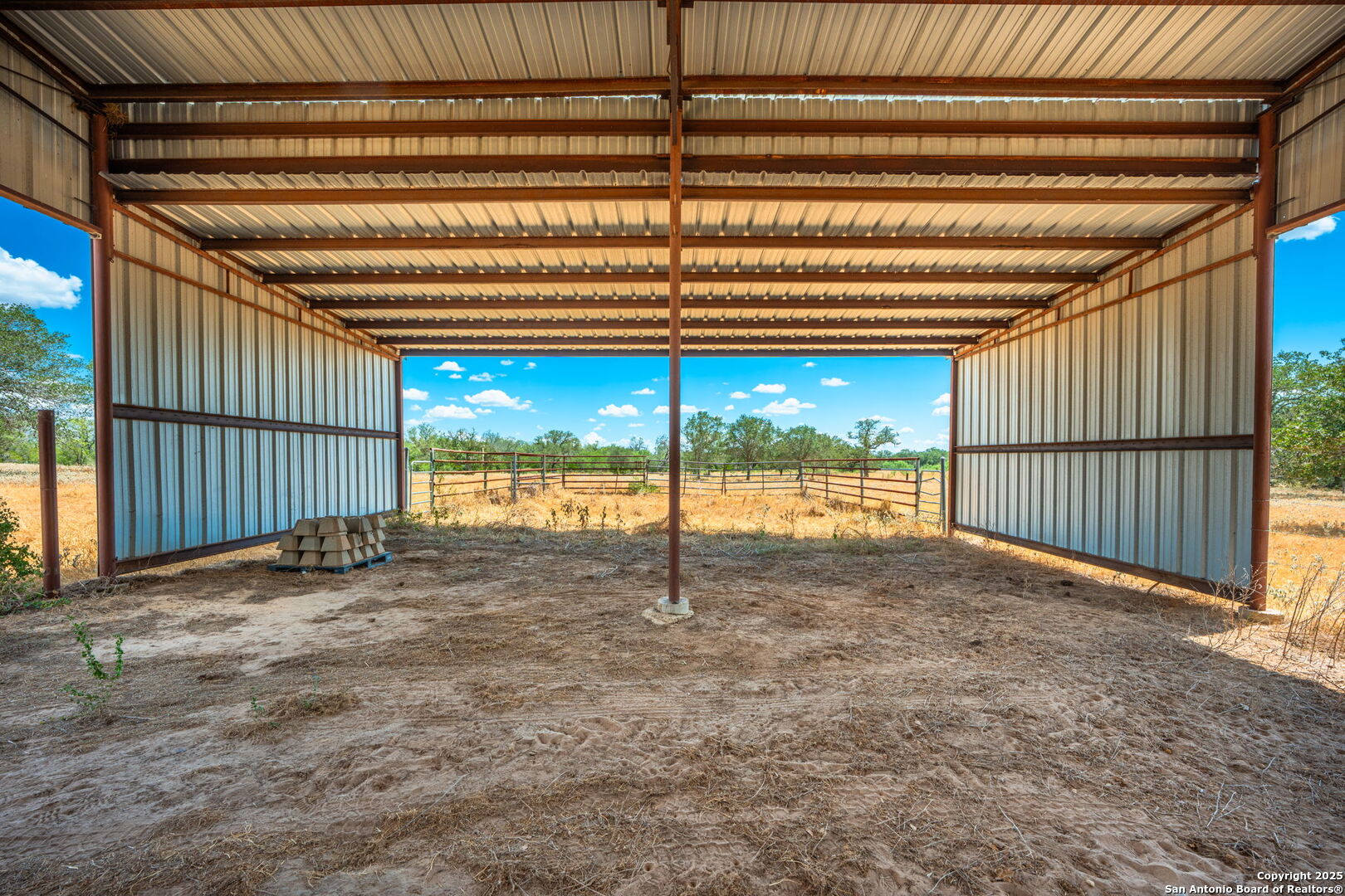 1700 Bruce Road Poteet, TX 78065 - Photo 25 of 46 a view of a backyard