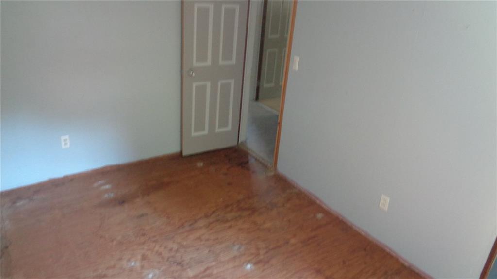 226 Spring Run Road Crescent, PA 15046 - Photo 6 of 14 Gallery Image 6