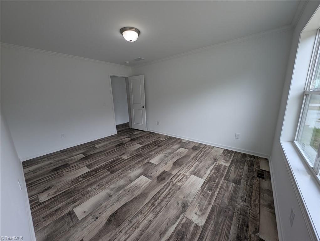 2189 Meadow Ridge Road Burlington, NC 27217 - Photo 28 of 36 Gallery Image 28