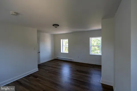 $279,000 | 715 West 8th Street, Wilmington, DE 19801