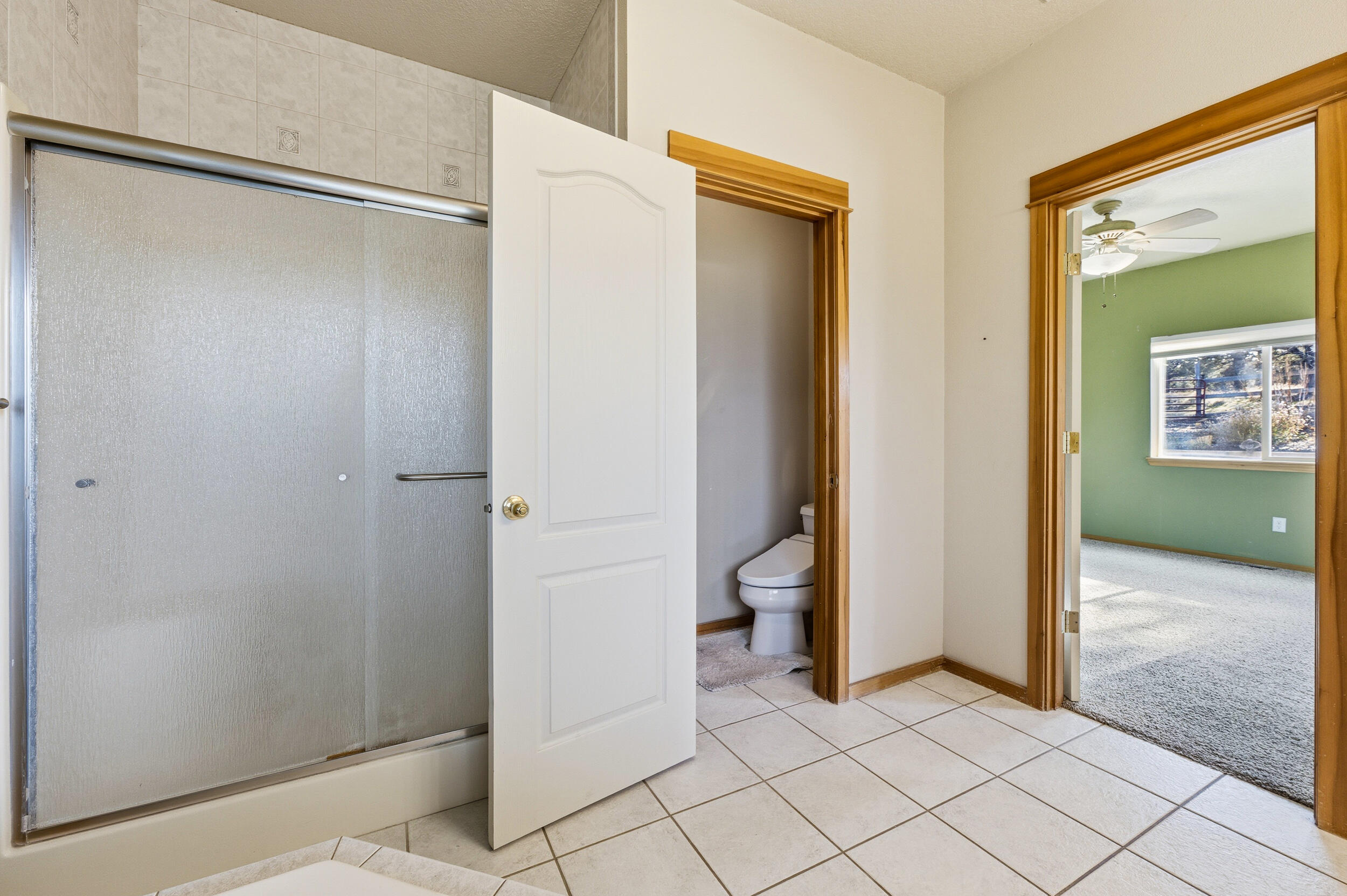 62262 Chickadee Lane Bend, OR 97701 - Photo 23 of 70 23_62262 chickadee ln-19