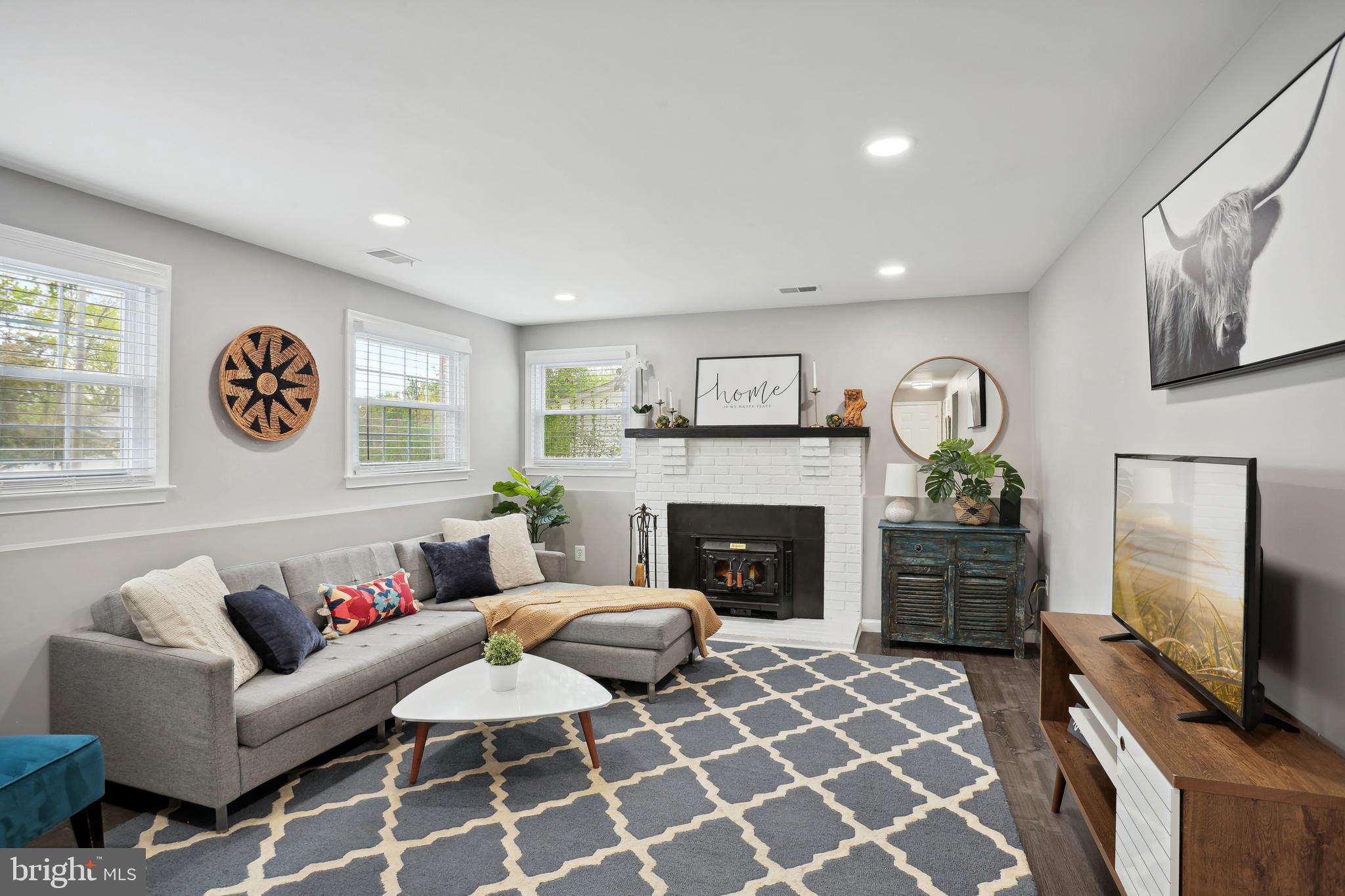 8922 Applecross Lane Springfield, VA 22153 - Photo 18 of 25 Family Room: featuring wood burning stove