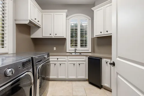 $1,895,000 | 25302 Willow Peak Lane, Katy, TX 77494