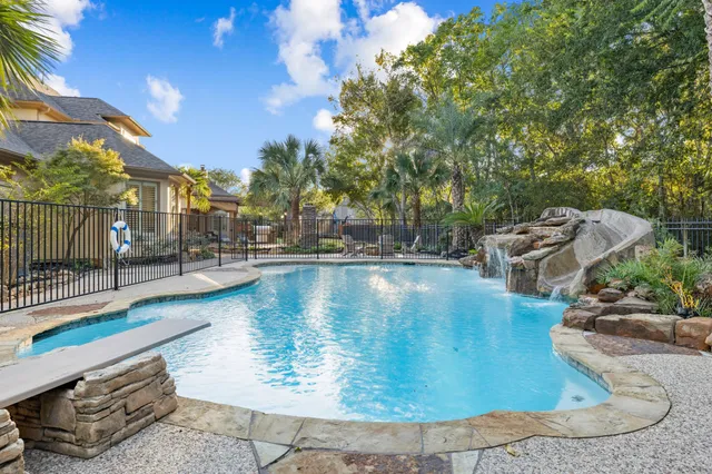 $1,895,000 | 25302 Willow Peak Lane, Katy, TX 77494