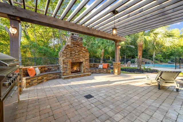 $1,895,000 | 25302 Willow Peak Lane, Katy, TX 77494