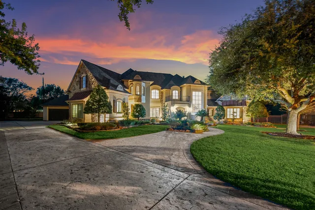 $1,895,000 | 25302 Willow Peak Lane, Katy, TX 77494
