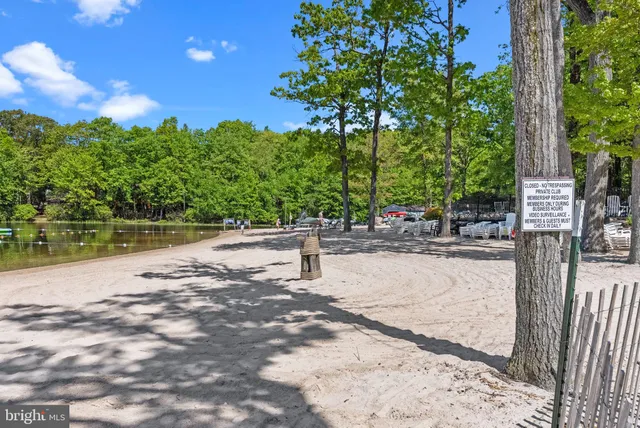 $795,000 | 446 Mountainwoods Drive, Lake Harmony, PA 18624