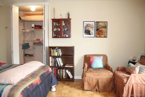 $259,900 | 12 Old Mamaroneck Road, Unit 7K, White Plains, NY 10605