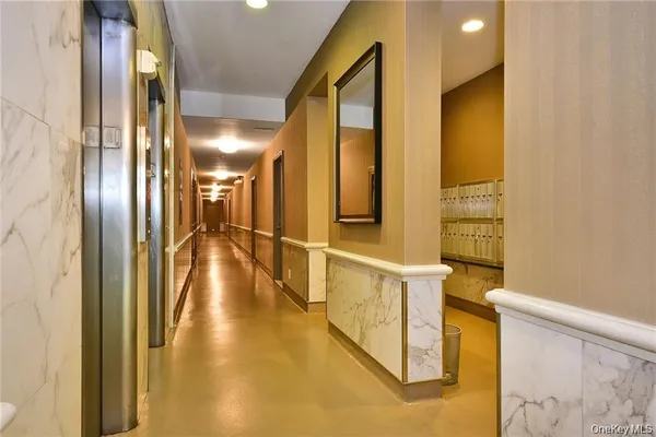 $259,900 | 12 Old Mamaroneck Road, Unit 7K, White Plains, NY 10605