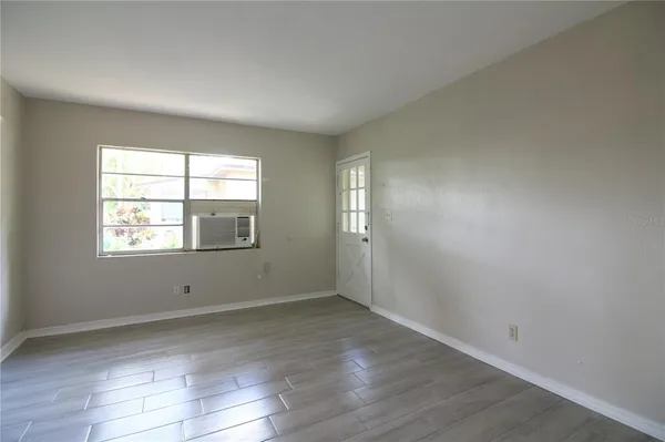 $1,250 | 1116 South Tennessee Avenue, Lakeland, FL 33803
