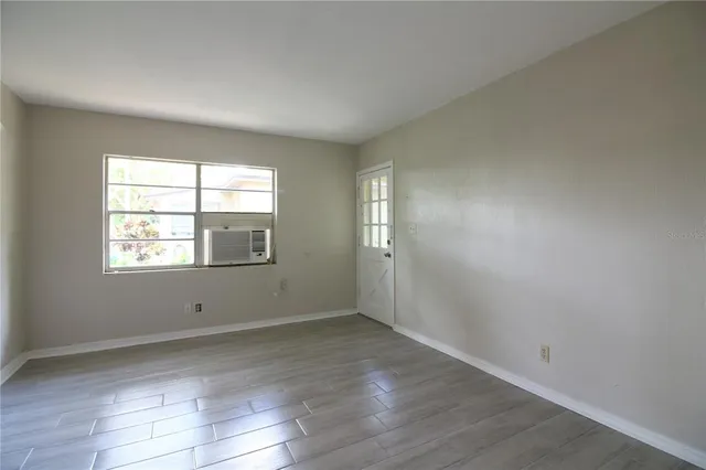 $1,350 | 1116 South Tennessee Avenue, Lakeland, FL 33803