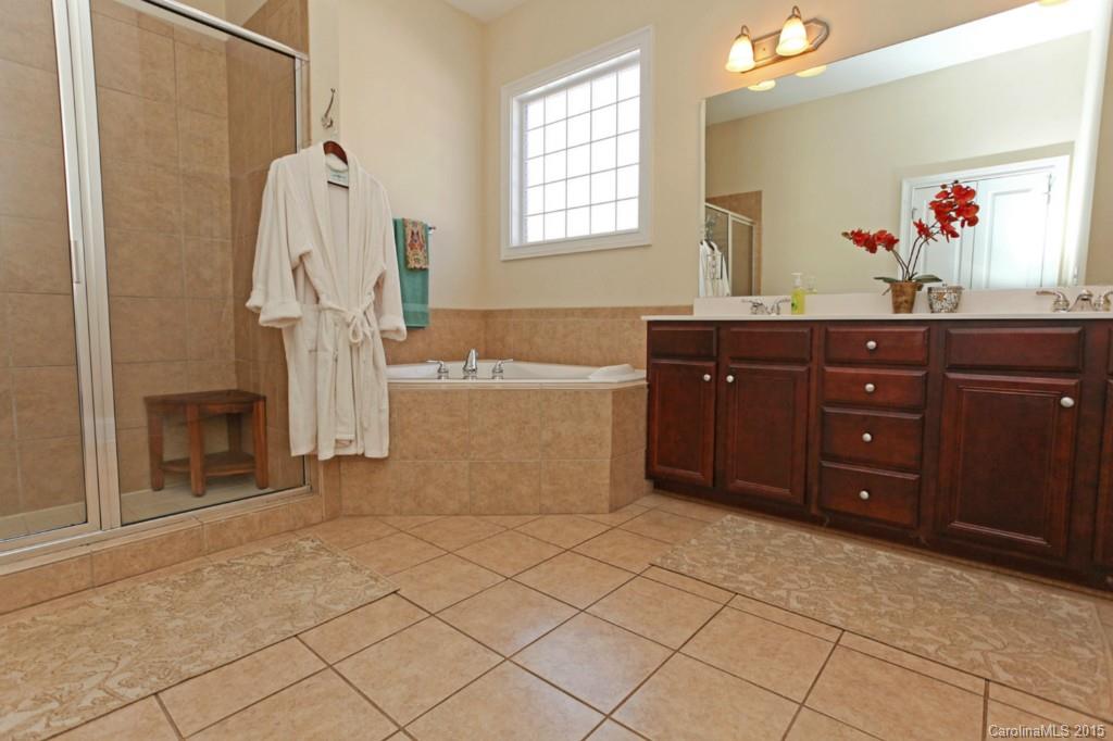 708 Bath Court Fort Mill, SC 29708 - Photo 17 of 24
