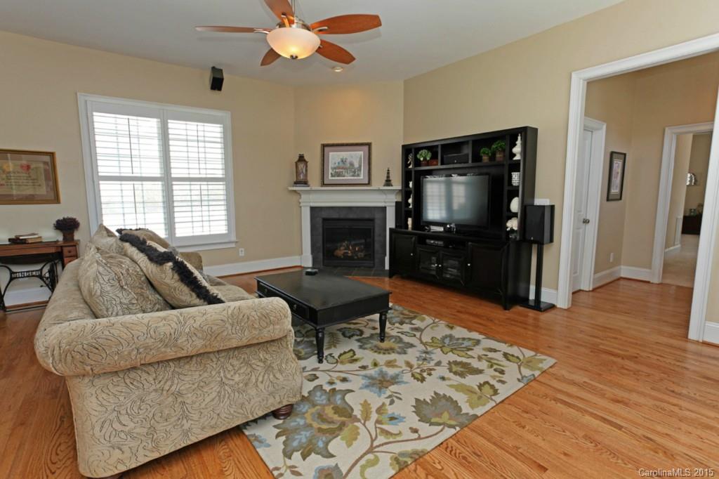 708 Bath Court Fort Mill, SC 29708 - Photo 6 of 24