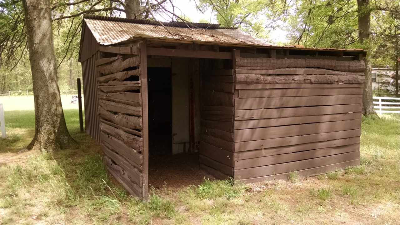 11355 East Division Road Knox, IN 46534 - Photo 3 of 23