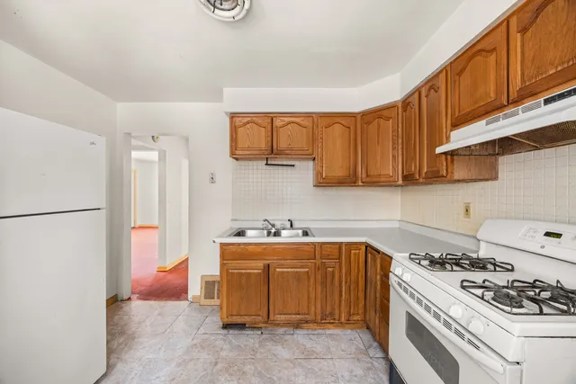 $129,999 | 1527 Wentworth Avenue, Calumet City, IL 60409