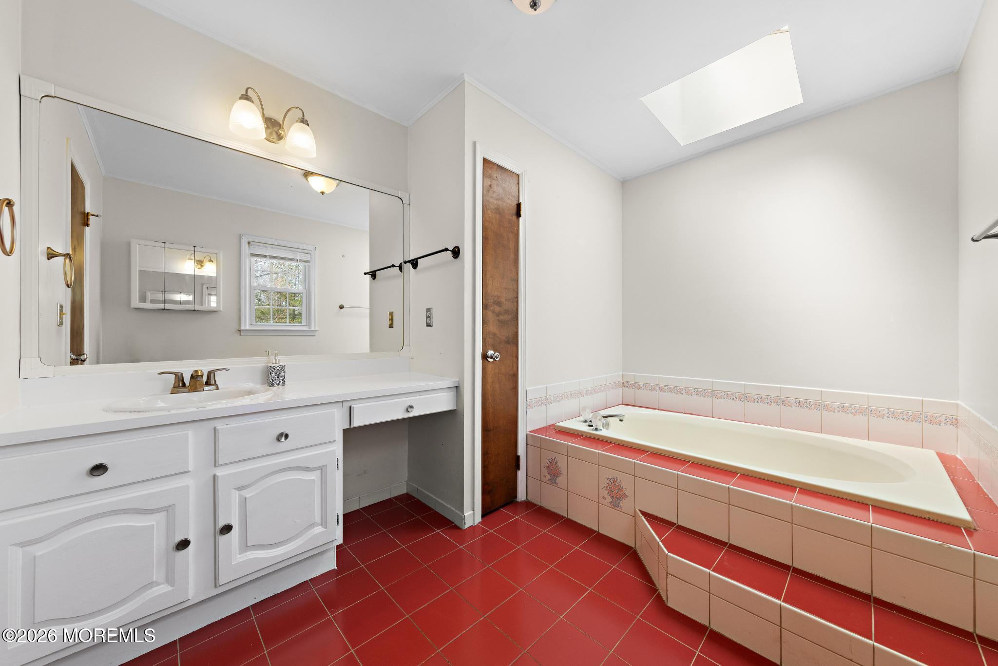 1800 Ridgeway Road Toms River, NJ 08757 - Photo 20 of 35 1800 Ridgeway Rd (21)
